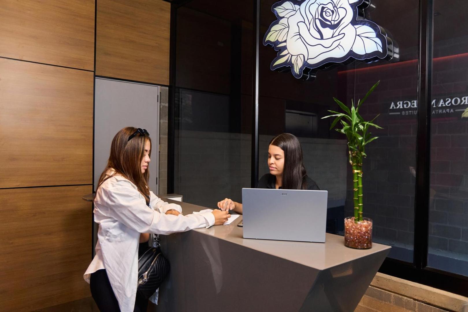 Rosa Negra Stadio Your Cozy Getaway ميديلين المظهر الخارجي الصورة